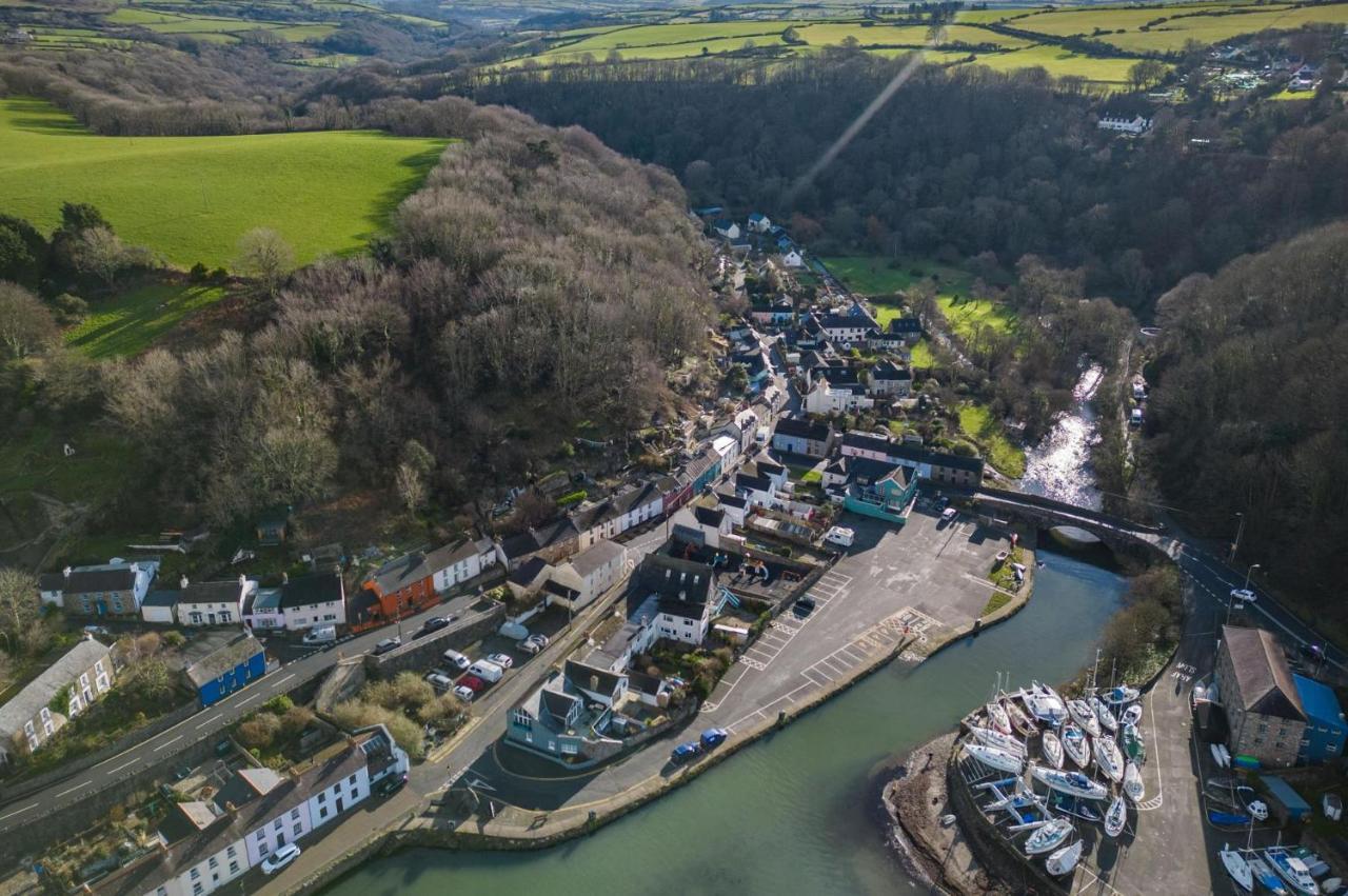 Llais Afon - 3 Bedroom Holiday Home - Fishguard Eksteriør billede