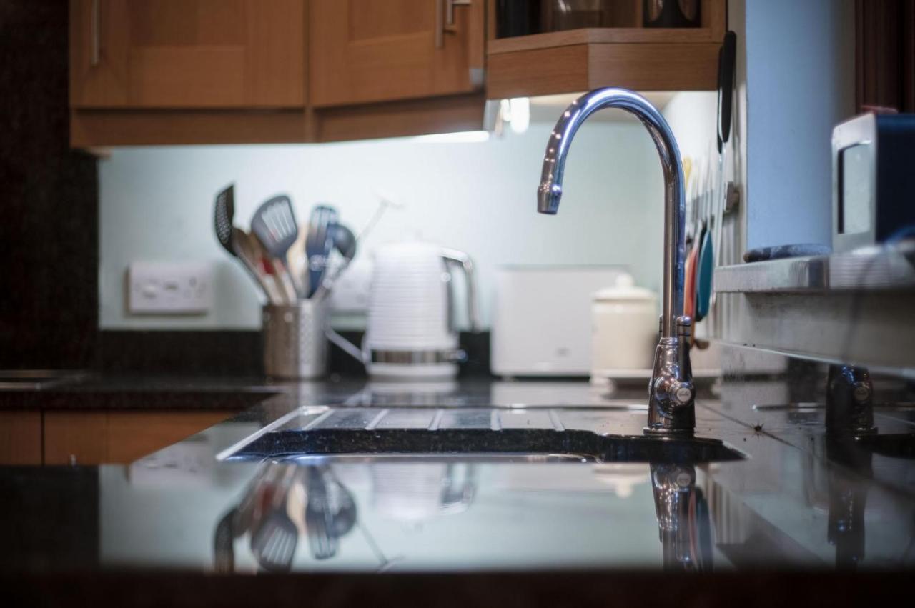 Llais Afon - 3 Bedroom Holiday Home - Fishguard Eksteriør billede