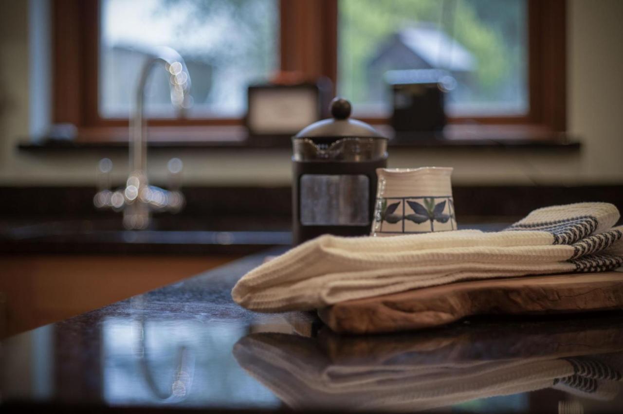 Llais Afon - 3 Bedroom Holiday Home - Fishguard Eksteriør billede