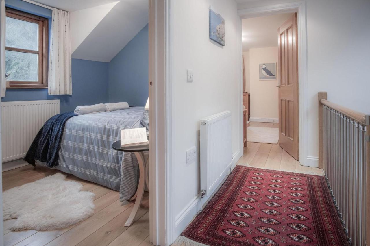 Llais Afon - 3 Bedroom Holiday Home - Fishguard Eksteriør billede