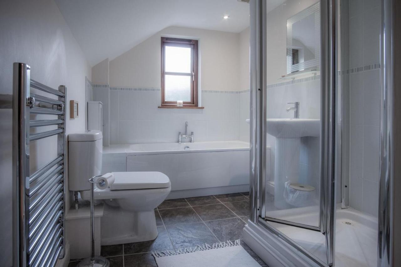Llais Afon - 3 Bedroom Holiday Home - Fishguard Eksteriør billede