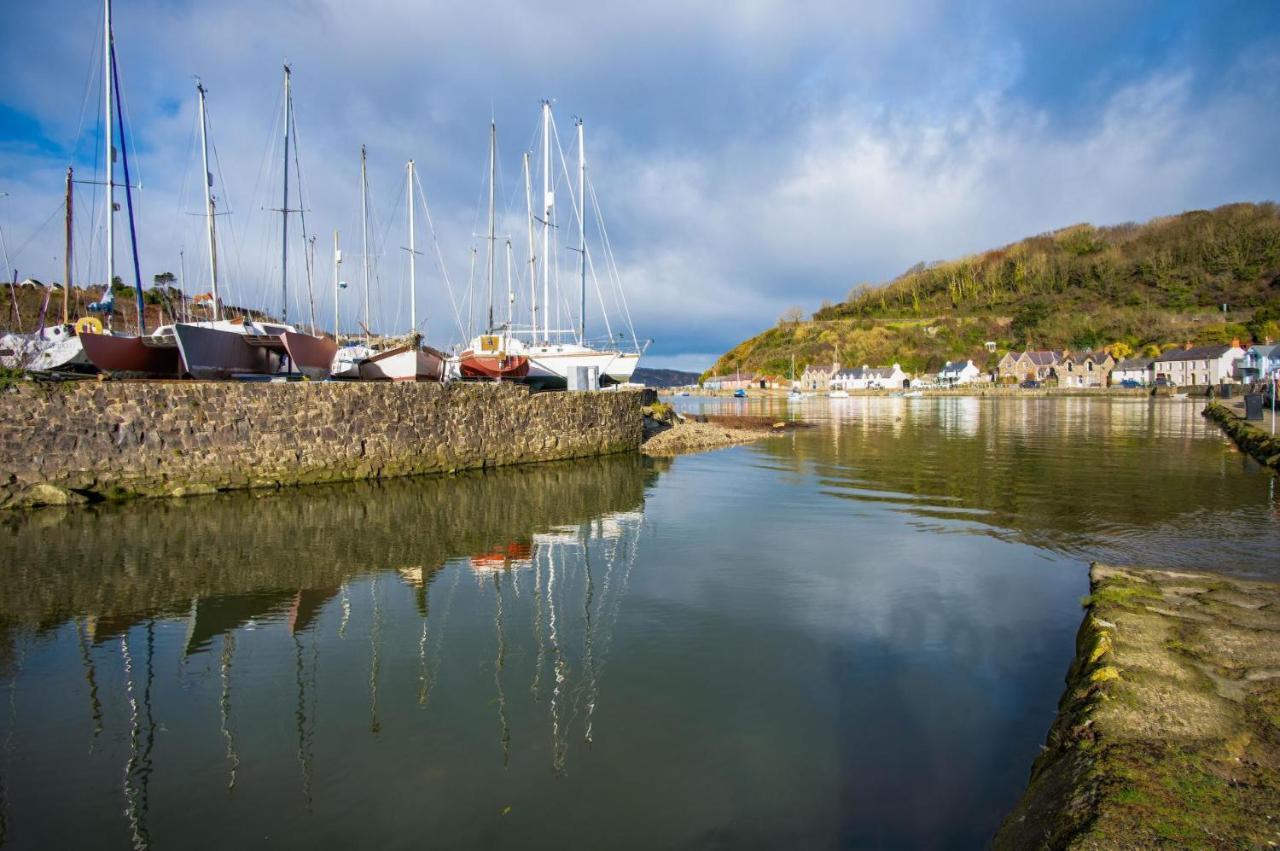 Llais Afon - 3 Bedroom Holiday Home - Fishguard Eksteriør billede